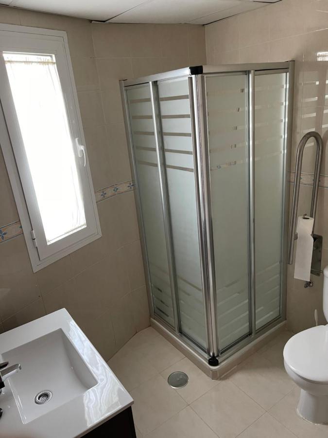 Exclusivo Chalet Sevilla. ¡Jardin & Cocina! Alcala de Guadaira Luaran gambar